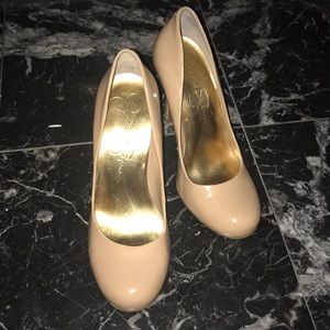 Patent Leather, Nude Jessica Simpson Pumps. Sz 8.5